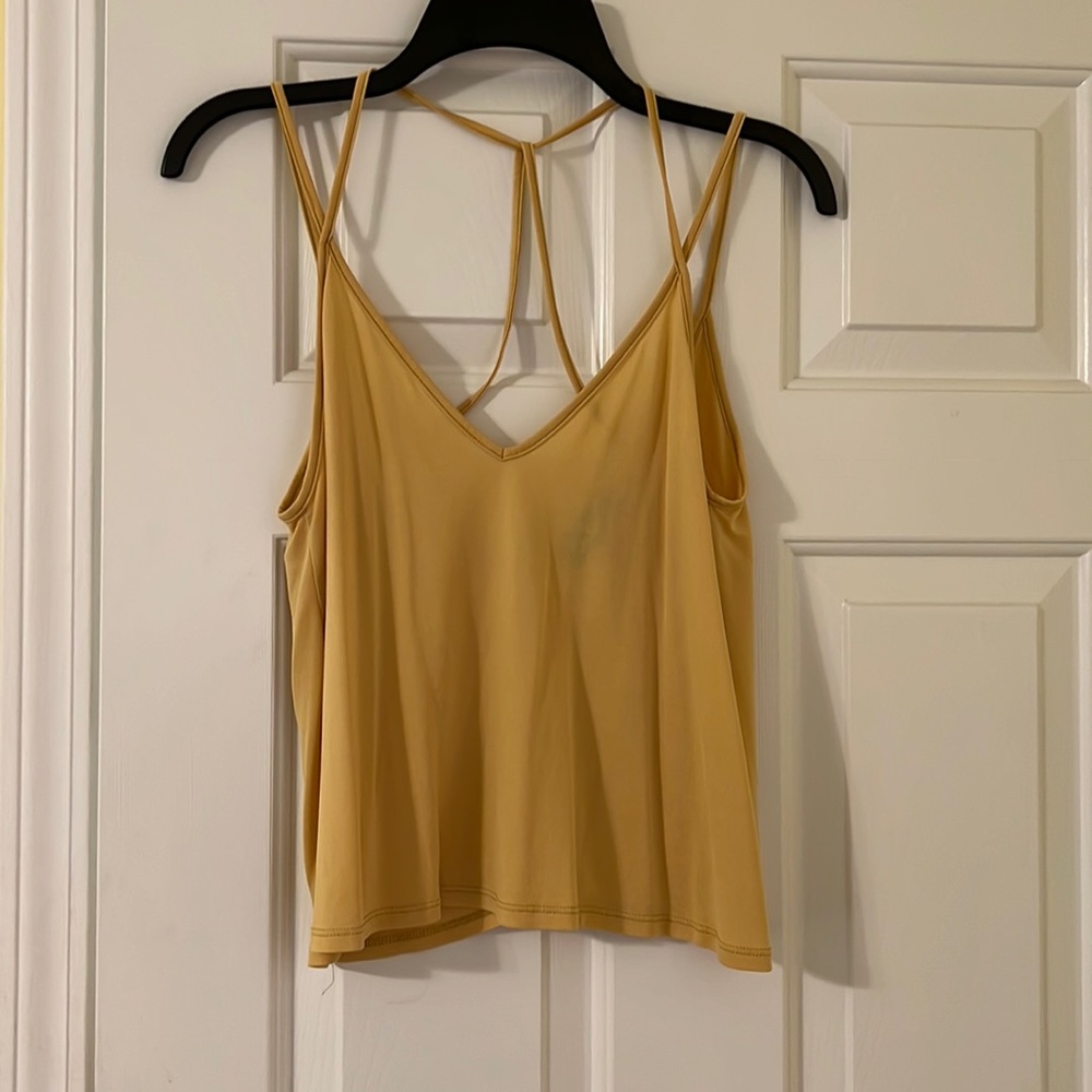 Lulu’s Tropical Climate yellow crop top, size small, yellow